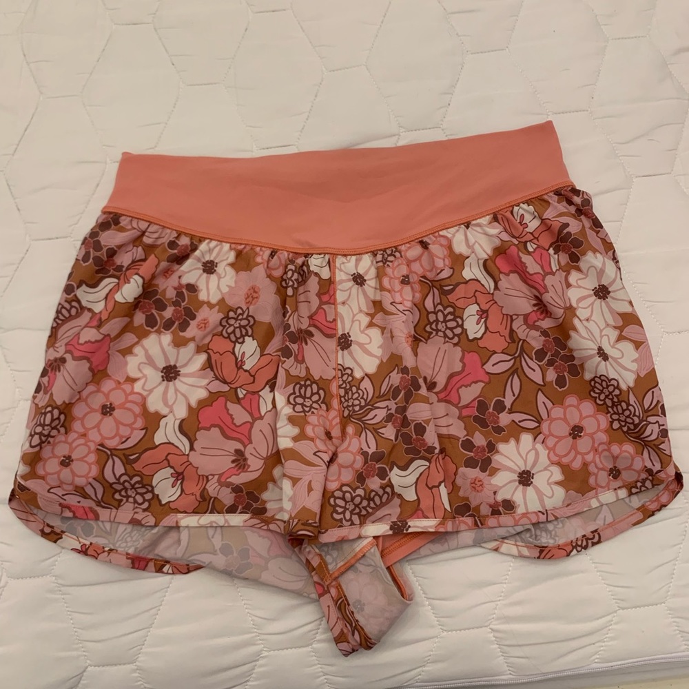 NWOT floral Aerie athletic shorts